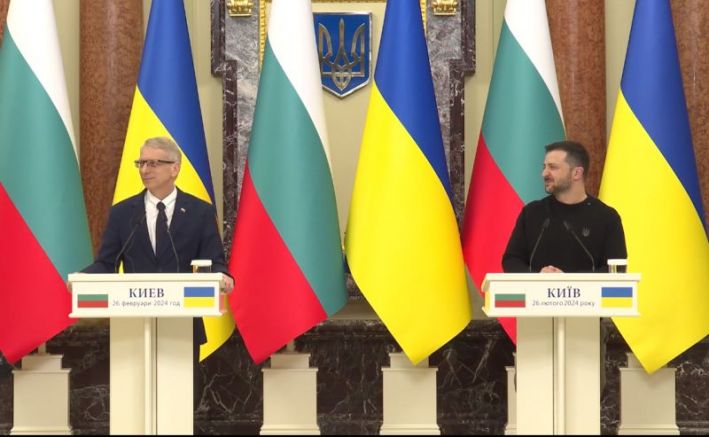 При днешната визита на премиера Николай Денков в Киев президентът