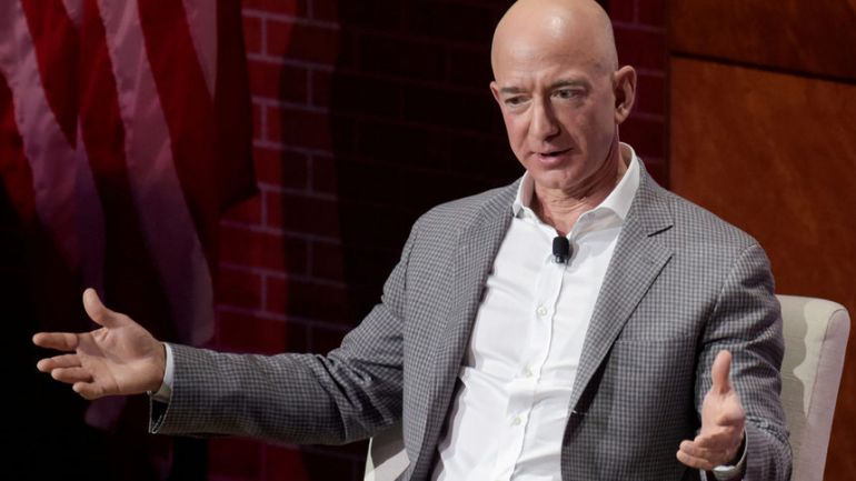 Основателят на Amazon Джеф Безос си върна мястото на най богатия