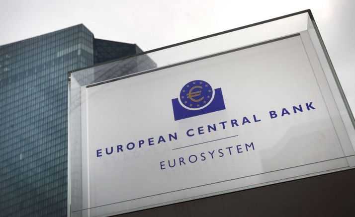 Неотдавнашните финансови сътресения могат да увеличат рисковете в еврозоната, предупреди