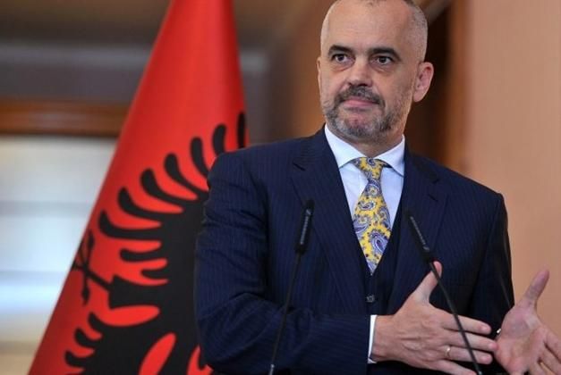 Албанският премиер Еди Рама заяви на съвместна пресконференция с македонския