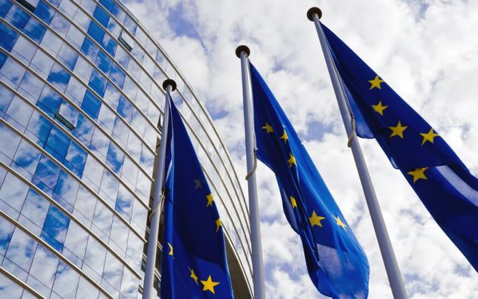 Европейската комисия подкрепя започване на преговори за членство с Украйна