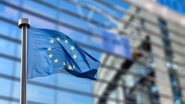 Европейският съюз по най решителен начин осъжда извършените злодеяния както се