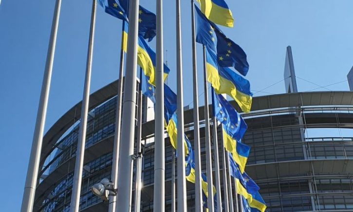 Започва оценката на законодателствата на Украйна и Молдова за съответствие