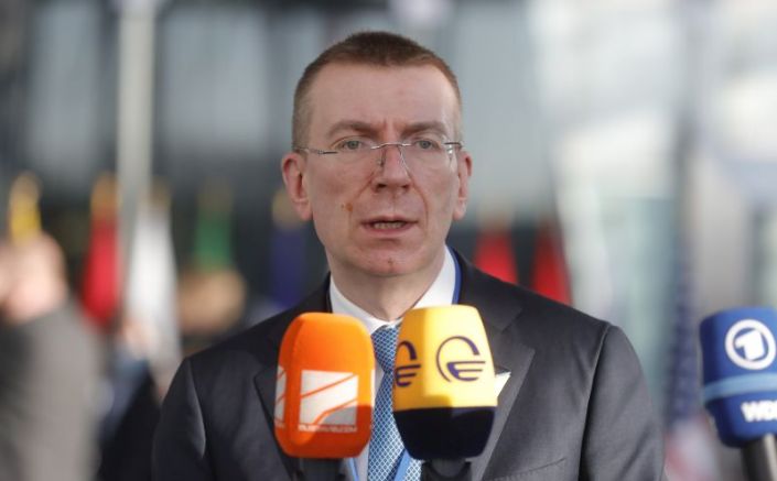 Министърът на външните работи на Латвия Едгарс Ринкевичс заяви че