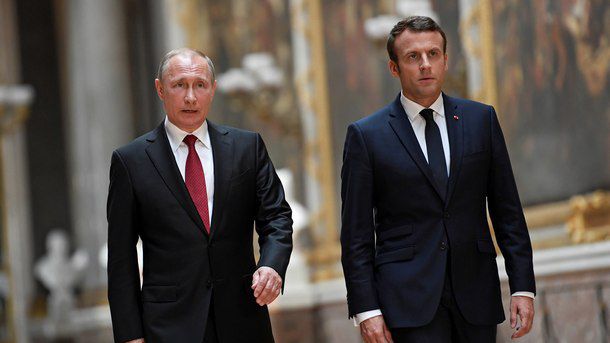 Разсекретиха разговор между френския президент Еманюел Макрон и руския му колега
