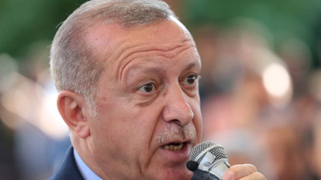 Президентът на Турция Реджеп Тайип Ердоган призова днес бившите съветски