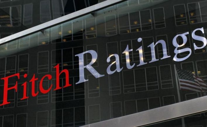 Международната рейтингова агенция Fitch Ratings със седалище в Лондон понижи дългосрочния