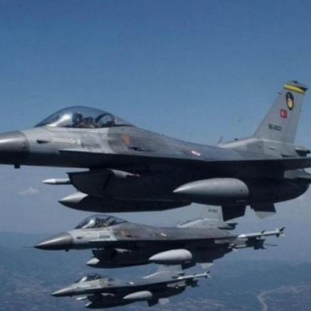 Програмата по производството на F-16 има забавяне поради прекъсвания във