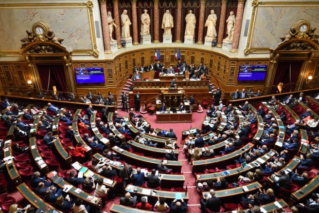 Горната камара на френския парламент Сенатът прие спорната пенсионна