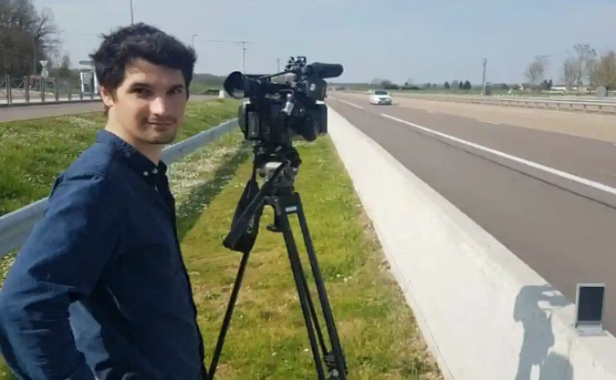 32 годишен френски журналист е загинал в Източна Украйна след като