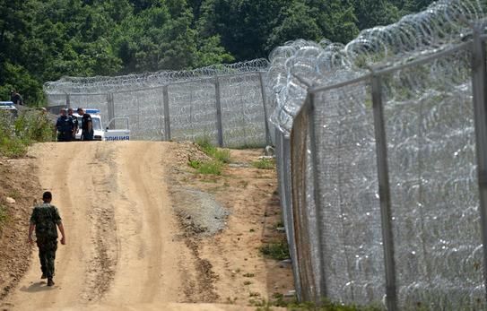 Повече от 100 хиляди опита за нелегално преминаване на българо-турската
