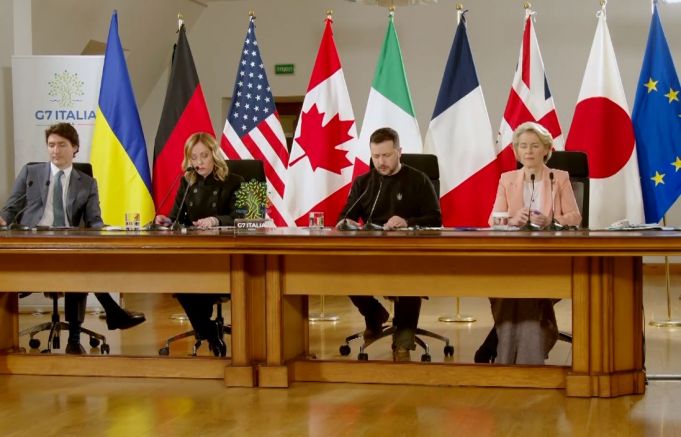 Украинският президент Володимир Зеленски се обърна към лидерите на Г-7,