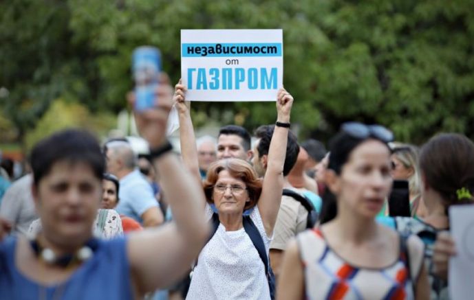 Седмица на протести срещу зависимостта от руския газ започва от