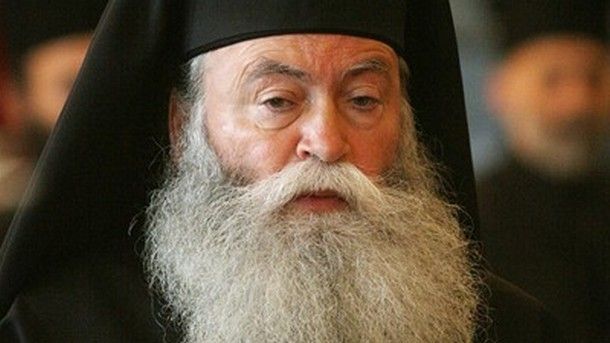 Пред БНР Негово Високопреосвещенство Ловчанският митрополит Гавриил обясни че решението