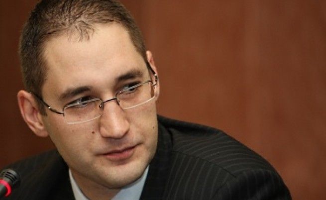 Георги АнгеловЛукойл обяви че вече ще плаща корпоративни данъци в