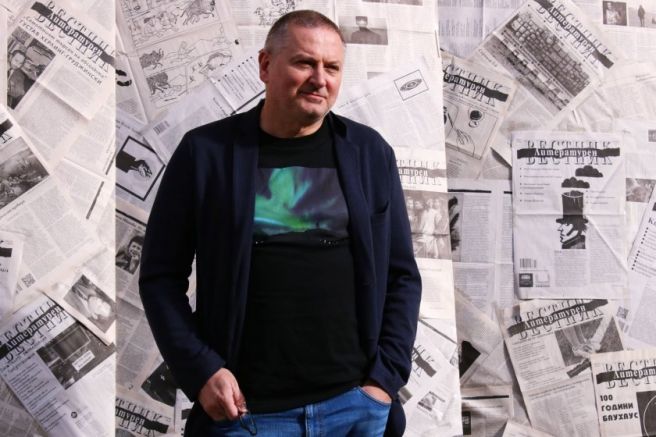 Българският писател номиниран за Букър за романа си Времеубежище говори