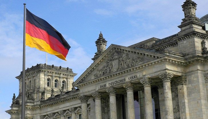 Германия продължава да търгува с руски газ разтрогването на газовия