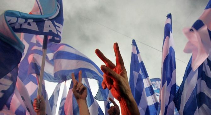 Синдикатите в Гърция организират протест срещу законопроект който допуска работен