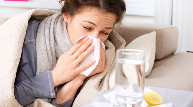 През зимния сезон имабукет от вируси наблюдават се COVD 19 грип RSV