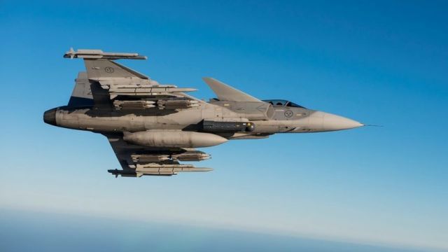 Шведските въоръжени сили ще подобрят своя флот от изтребители Gripen