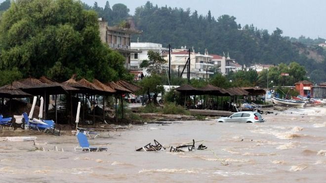 Природните бедствия в Гърция причиниха щети на инфраструктурата в земеделските