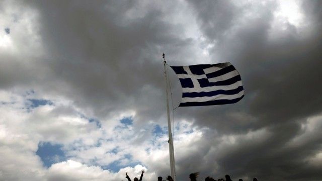 Германия и Гърция се договориха Атина да достави на Украйна