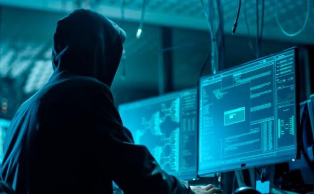 Швейцарските власти разследват кибератака срещу ИТ компанията Xplain сред чиито