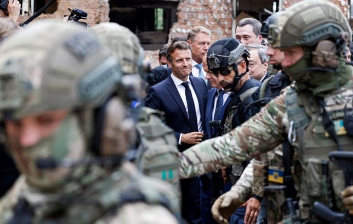 Лидерите на Франция Германия и Италия които пристигнаха в Украйна