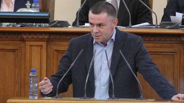 Депутатът от Продължаваме промяната Христо Петров по известен като Ицо