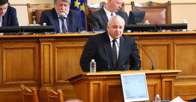 Парламентът ще изслуша служебния вътрешен министър Иван Демерджиев и шефа