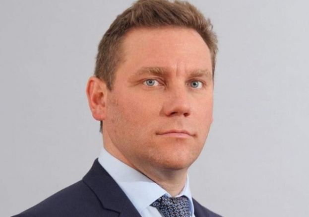 Иван Френкев, бивш председател на КЗППравителството предвижда замразяване на заплатите