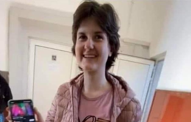 Вече седми ден издирват 17 годишната Ивана от Дупница Още вчера