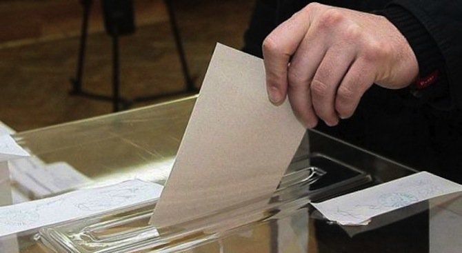 В Хасково вотът също преминава при ниска избирателна активност. Съгражданите