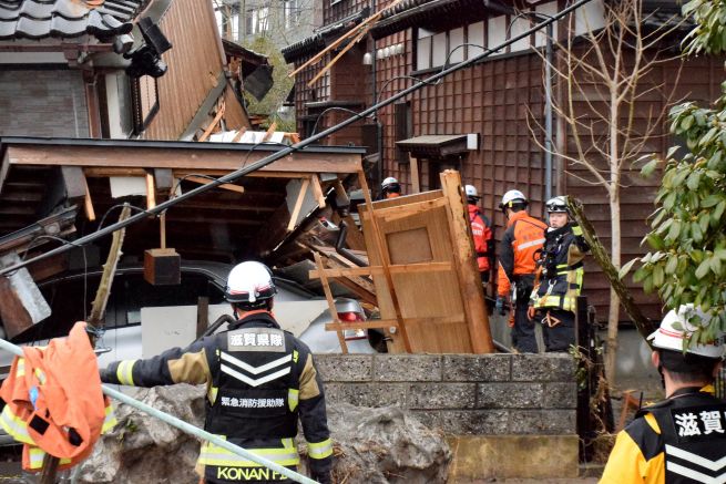 Загиналите при силното земетресение в Япония преди четири дни са