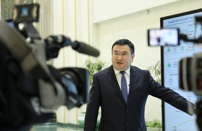 Узбекистан е готов да подпише търговски договори за доставка на