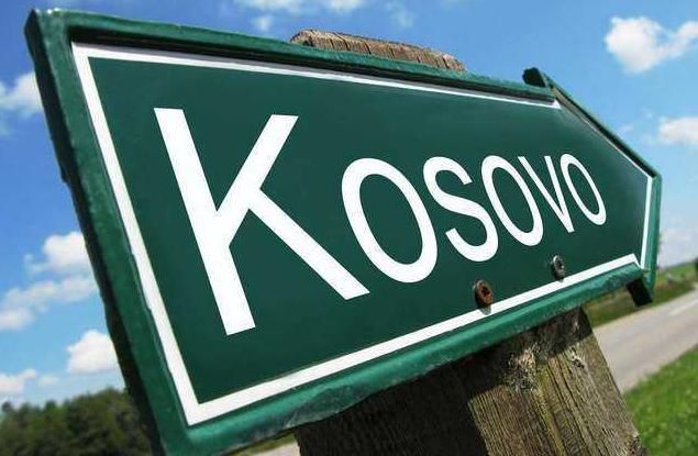 Повечето сърби в размирното Северно Косово бойкотираха местния референдум на