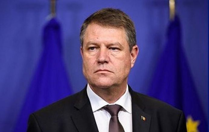 Румънският президент Клаус Йоханис предупреди че сигурността в Черно море