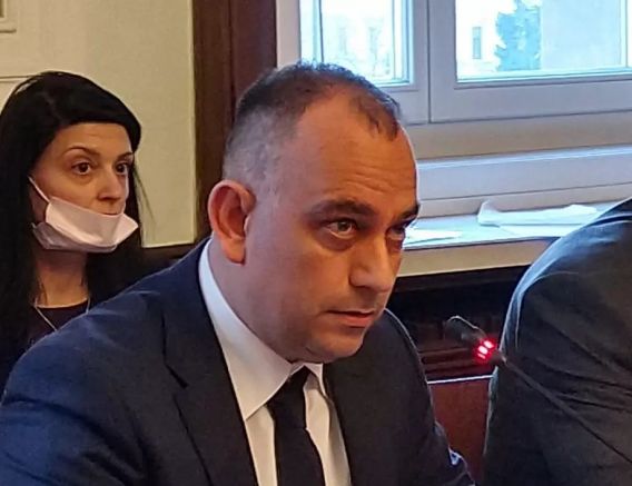 Заместник председателят на парламентарната на ПП Калоян Икономов заяви че не