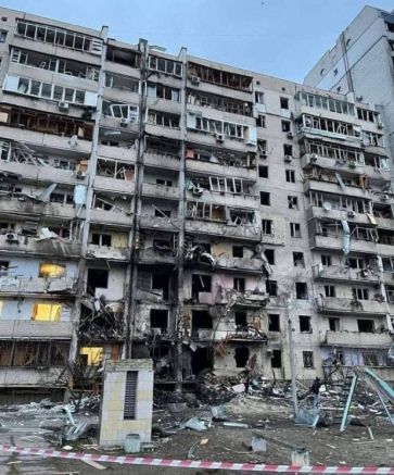 Чудовищното лице на войната Убийците на Путин бомбардират жилищни сгради