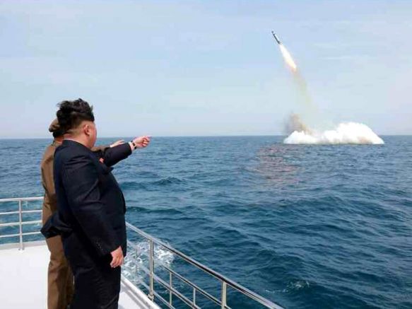 Северна Корея е фалшифицирала изстрелването на т.нар. чудовищна ракета миналата