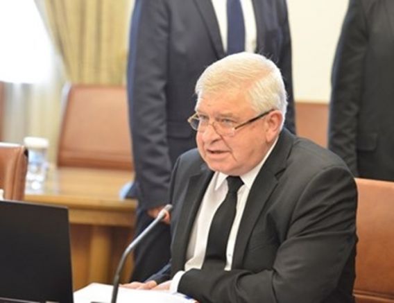 Министърът на финансите Кирил Ананиев