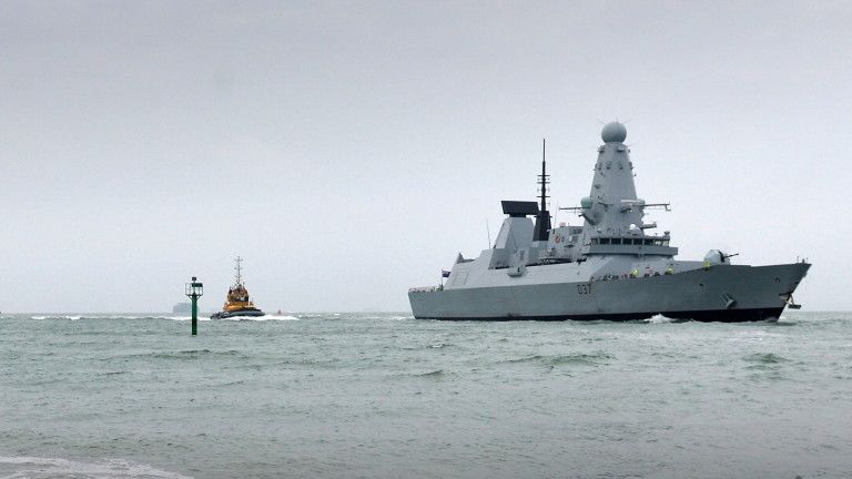 Великобритания ще изпрати кораби и патрулни плавателни съдове в Средиземно
