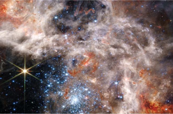 Международен екип от астрономи откри най малката известна досега звезда която