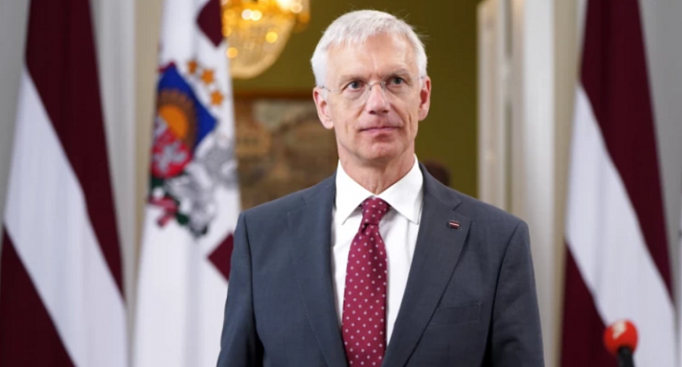 Министър председателят на Латвия Кришянис Кариниш обяви че ще подаде оставката