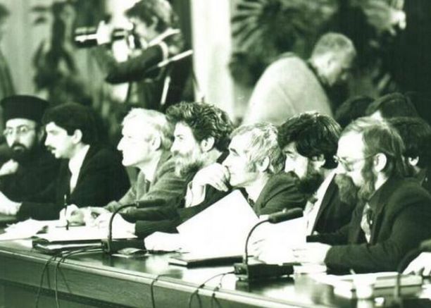 Архивна снимка от заседанията на Кръглата маса