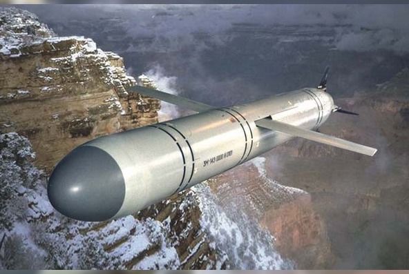 Русия модернизира крилатите ракети Х-101 - вероятно инженерите са намалили
