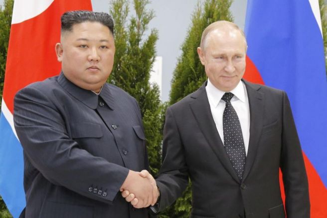 Ким Чен Ун и Владимир Путин, архив
