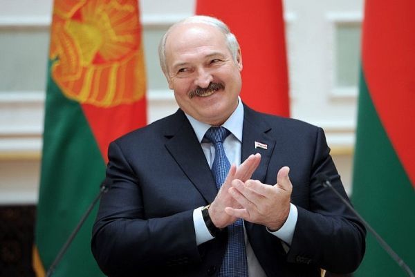 Лукашенко подписва закон за забрана на медиите от недружелюбни страни
