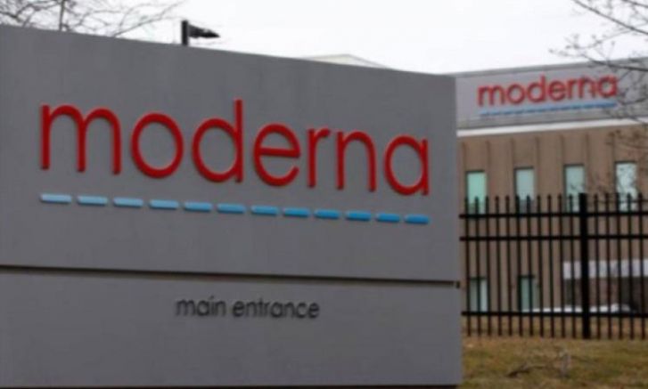 Компания Moderna заяви че съди конкурентните производители на ваксини Pfizer