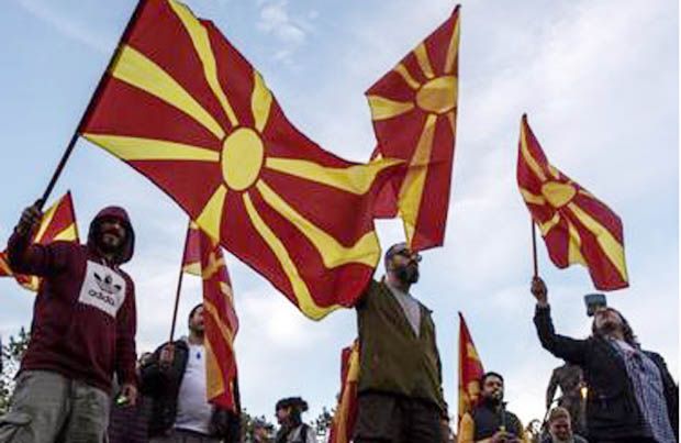 Повечето граждани на РС Македония са против включването на българите